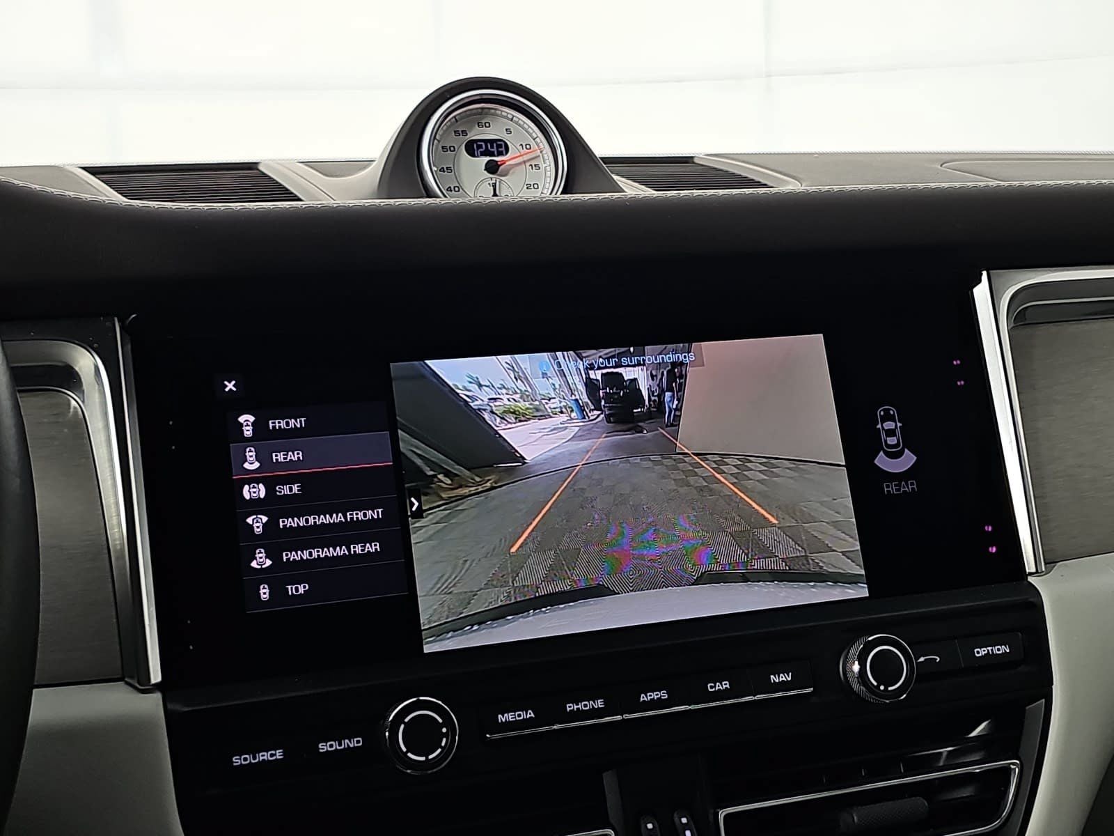 2021 Porsche Macan Turbo