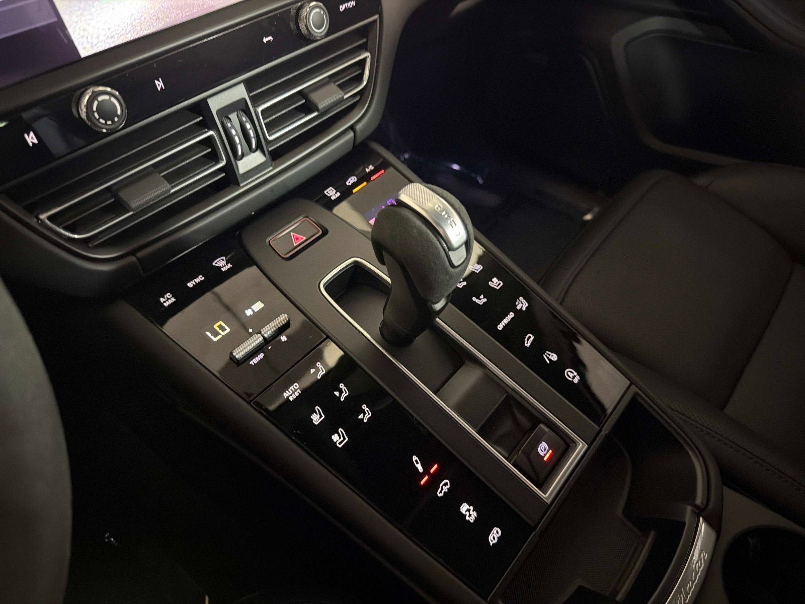 2026 Porsche Macan GTS