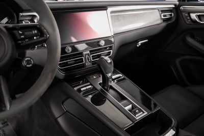 2026 Porsche Macan GTS