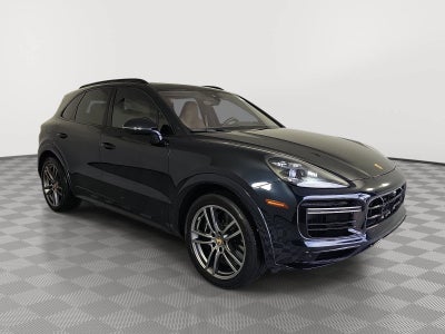 2023 Porsche Cayenne Turbo