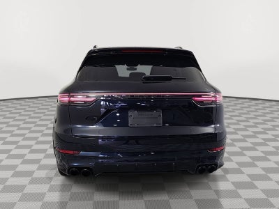 2023 Porsche Cayenne Turbo