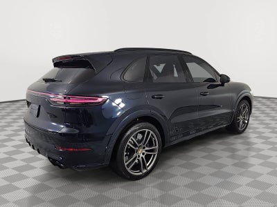 2023 Porsche Cayenne Turbo