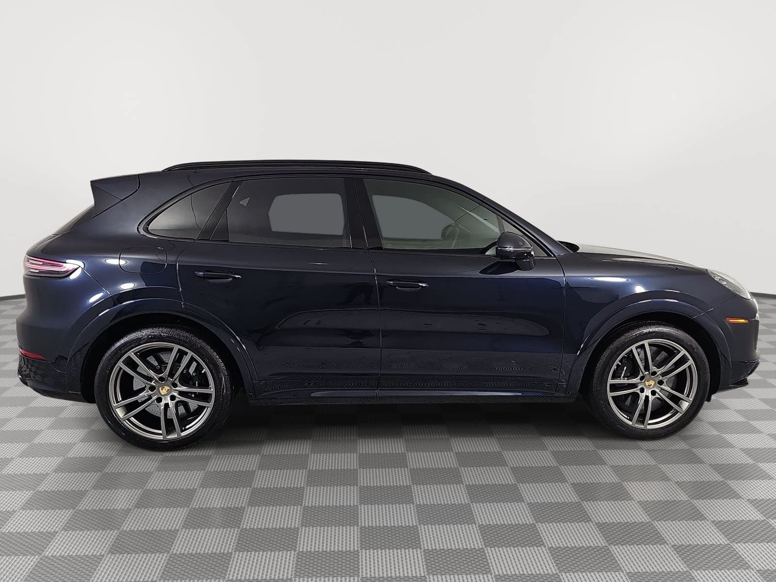 2023 Porsche Cayenne Turbo