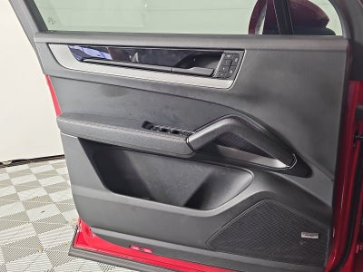 2024 Porsche Cayenne S