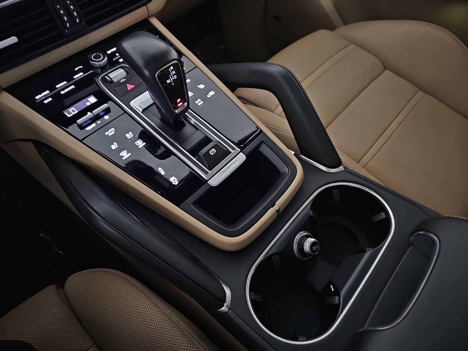 2023 Porsche Cayenne Coupe Turbo