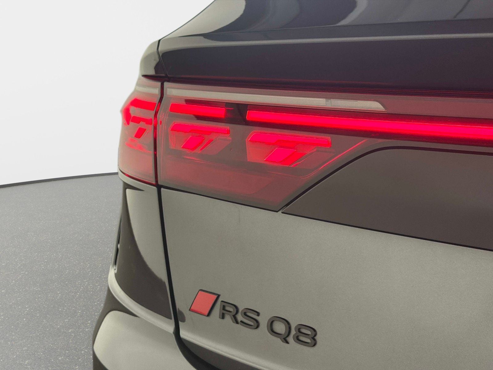 2025 Audi RS Q8 performance 4.0T quattro