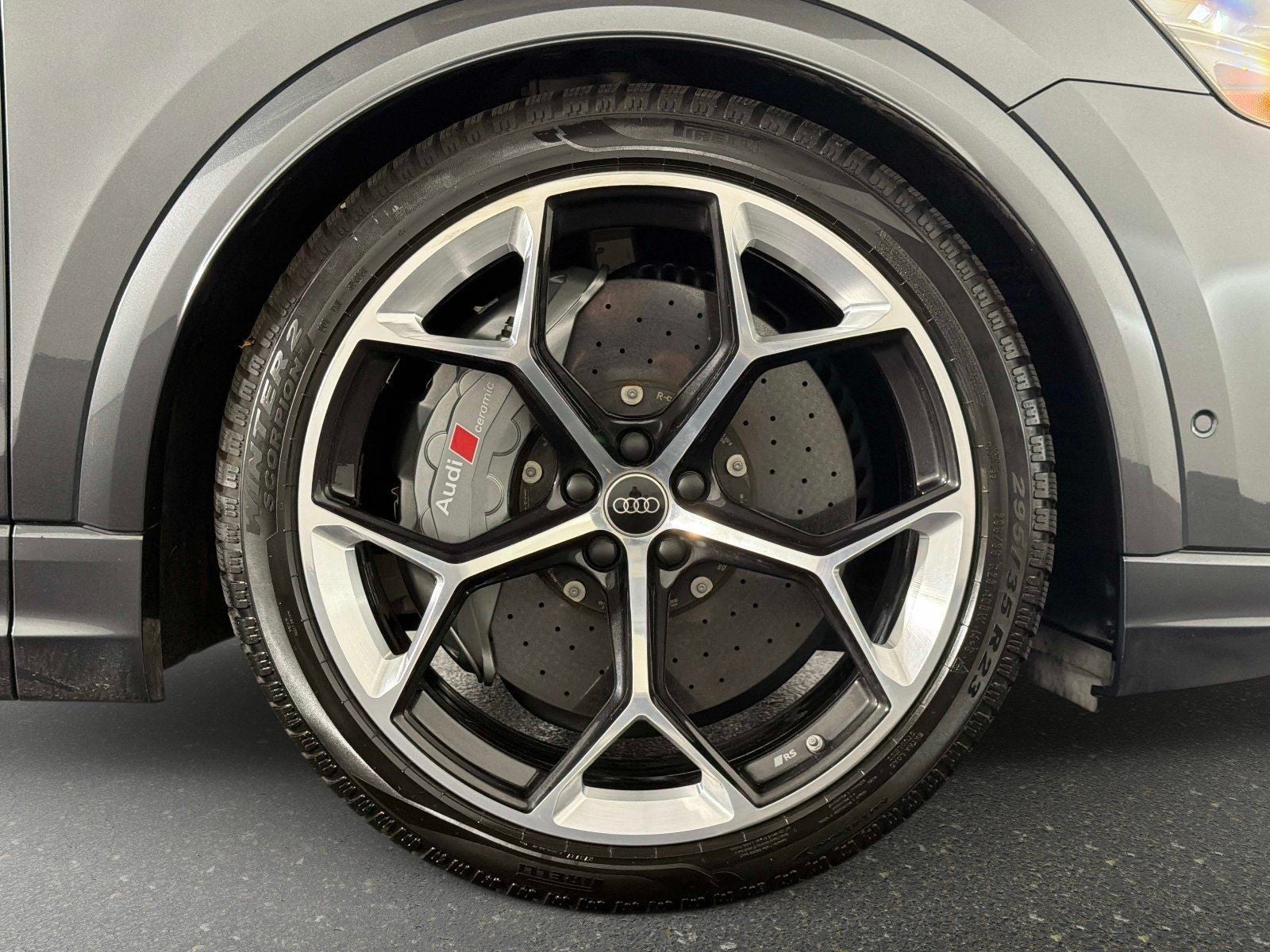 2025 Audi RS Q8 performance 4.0T quattro