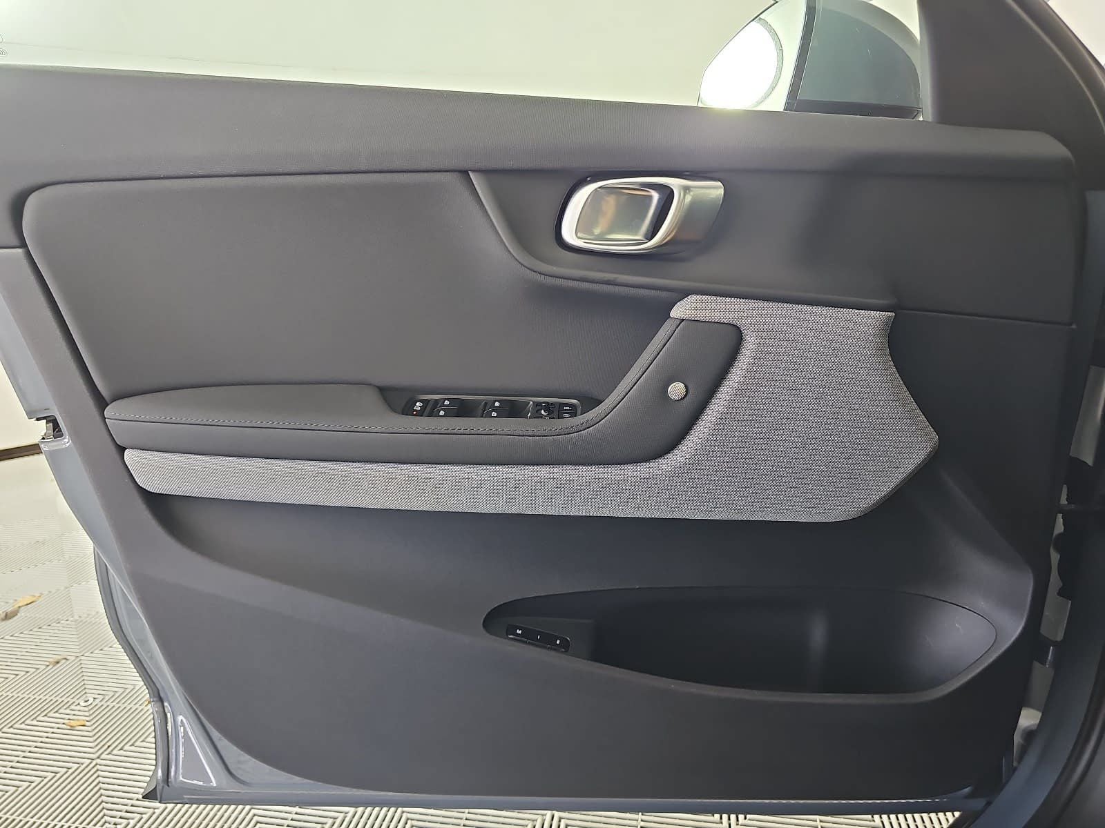 2023 Polestar 2 Long Range Dual Motor