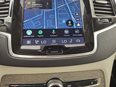 2024 Volvo XC90 B6 Plus Bright Theme 6-Seater