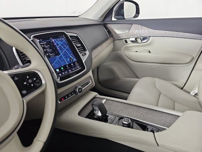 2024 Volvo XC90 B6 Plus Bright Theme 6-Seater