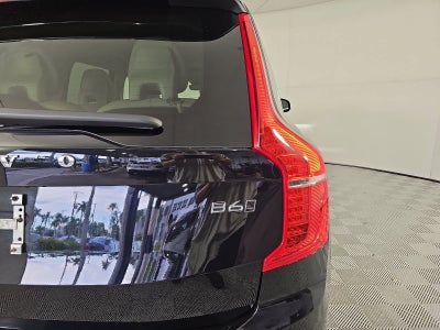 2024 Volvo XC90 B6 Plus Bright Theme 6-Seater