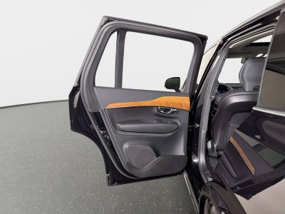 2025 Volvo XC90 B6 Plus 7-Seater