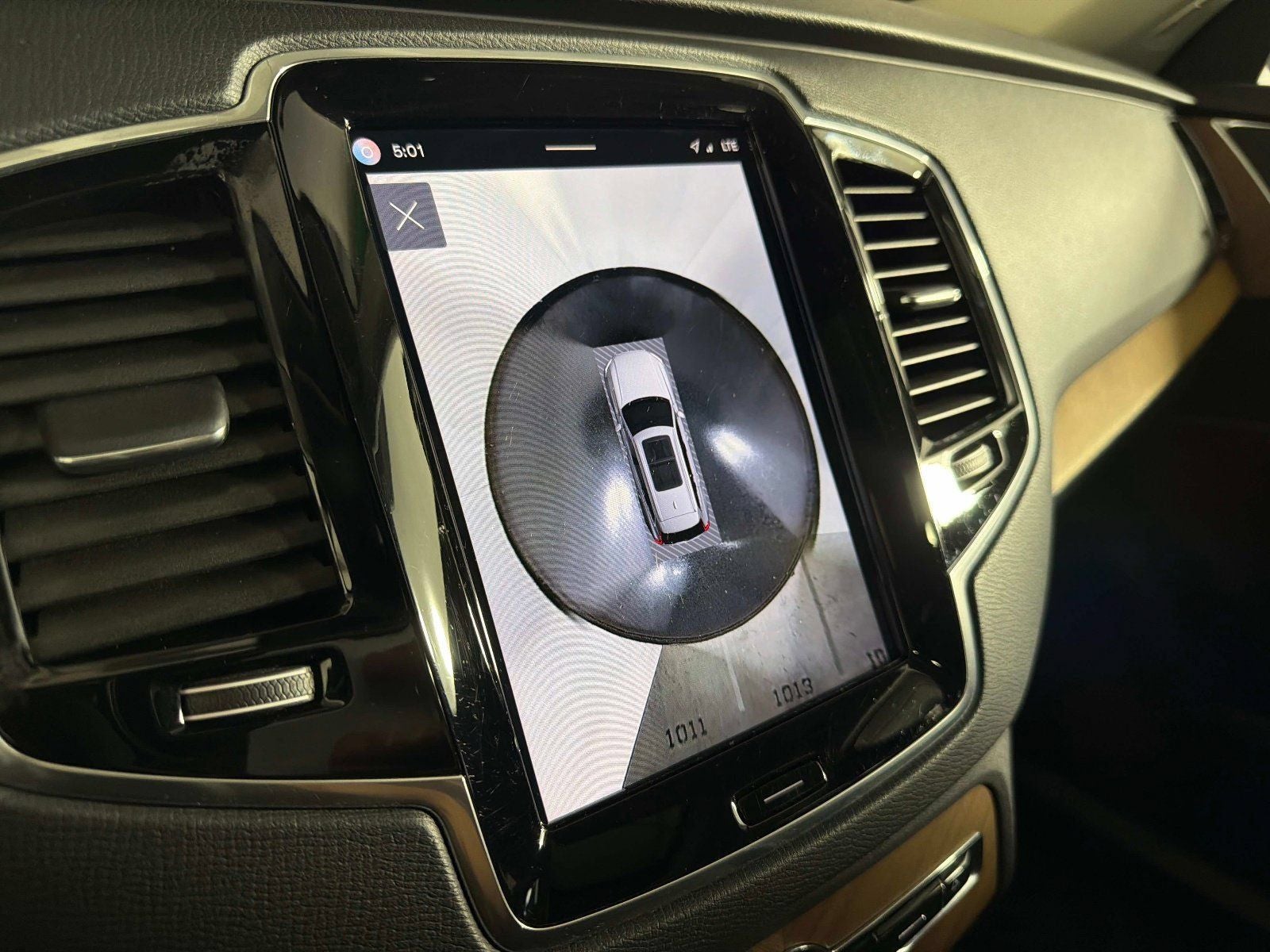 2025 Volvo XC90 B6 Plus 7-Seater