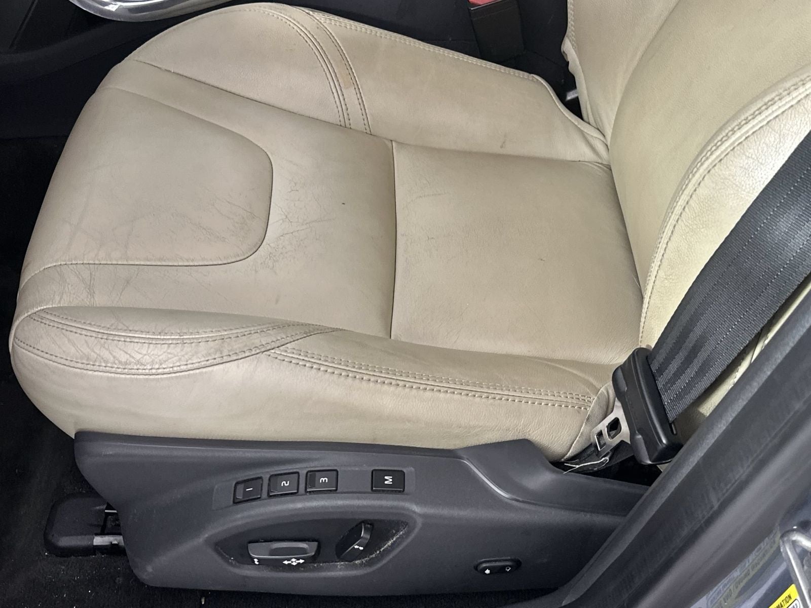 2017 Volvo XC60 T6 Dynamic
