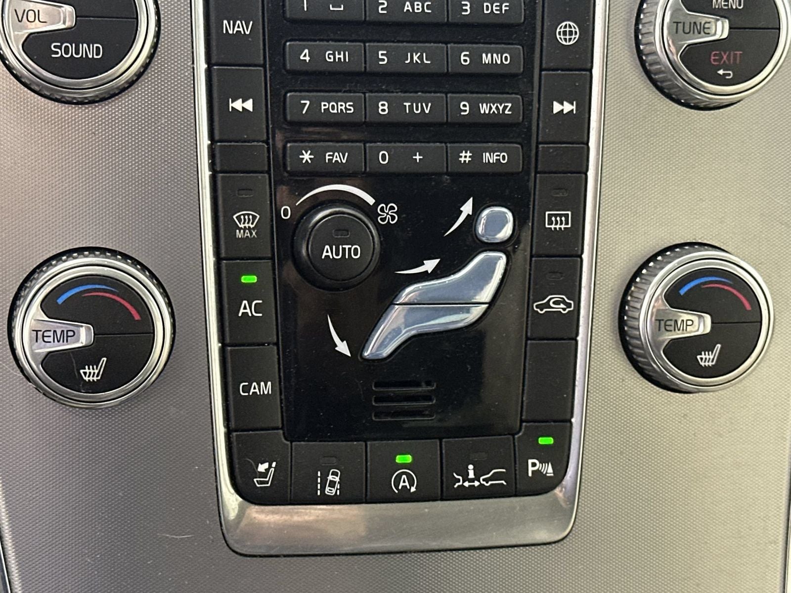 2017 Volvo XC60 T6 Dynamic