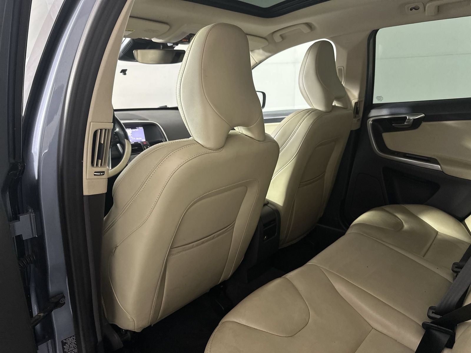 2017 Volvo XC60 T6 Dynamic