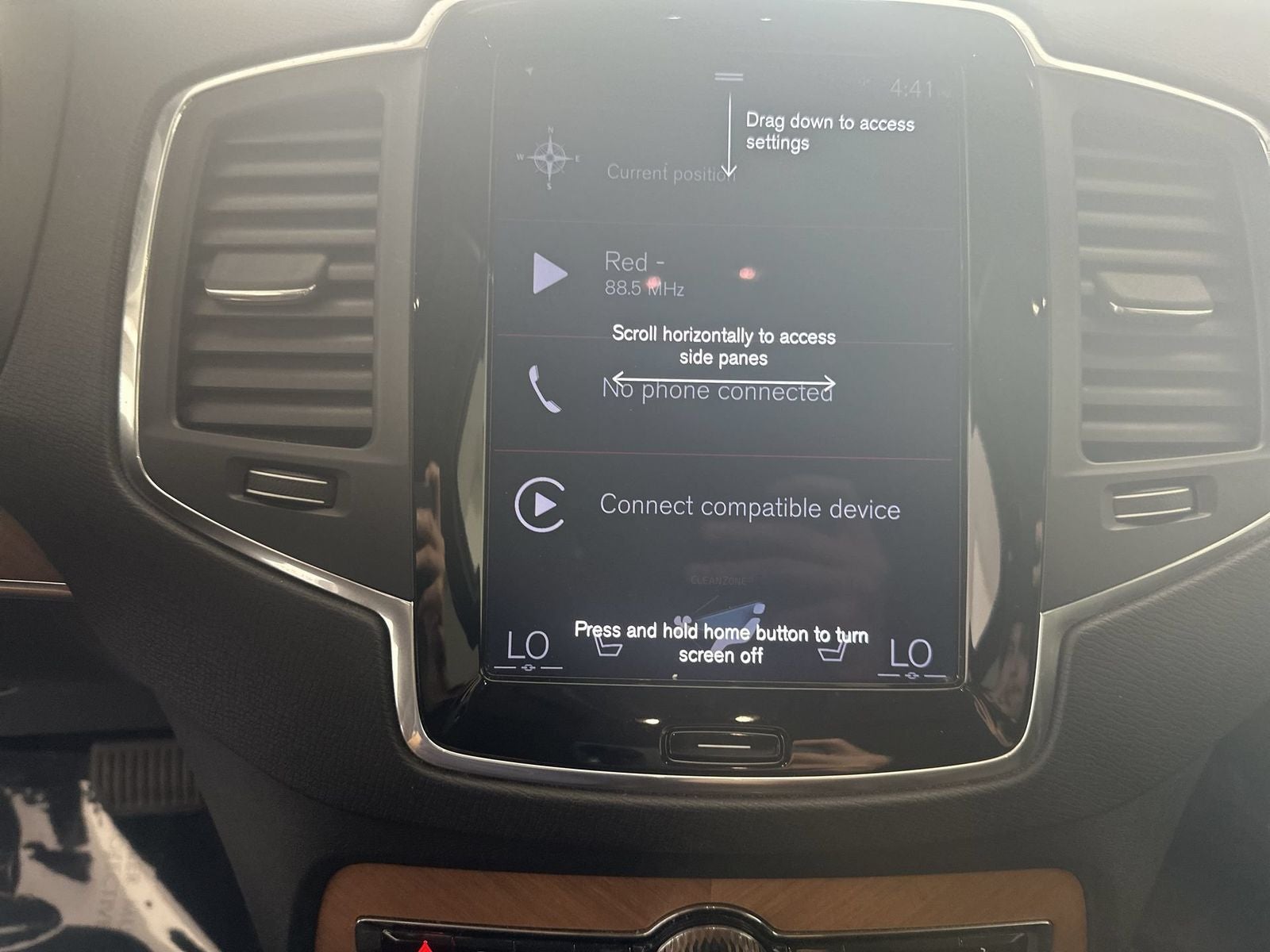 2021 Volvo XC90 T6 Momentum