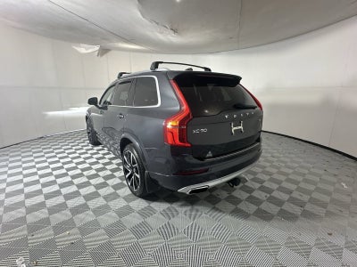 2021 Volvo XC90 T6 Momentum