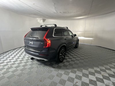 2021 Volvo XC90 T6 Momentum