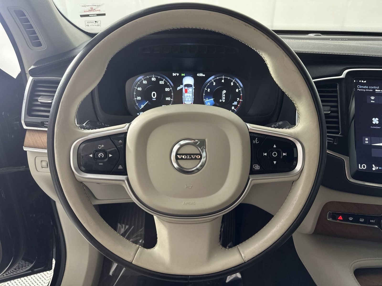 2019 Volvo XC90 T6 Inscription