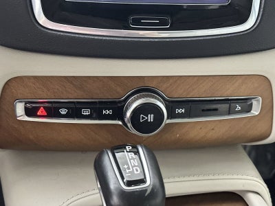 2019 Volvo XC90 T6 Inscription