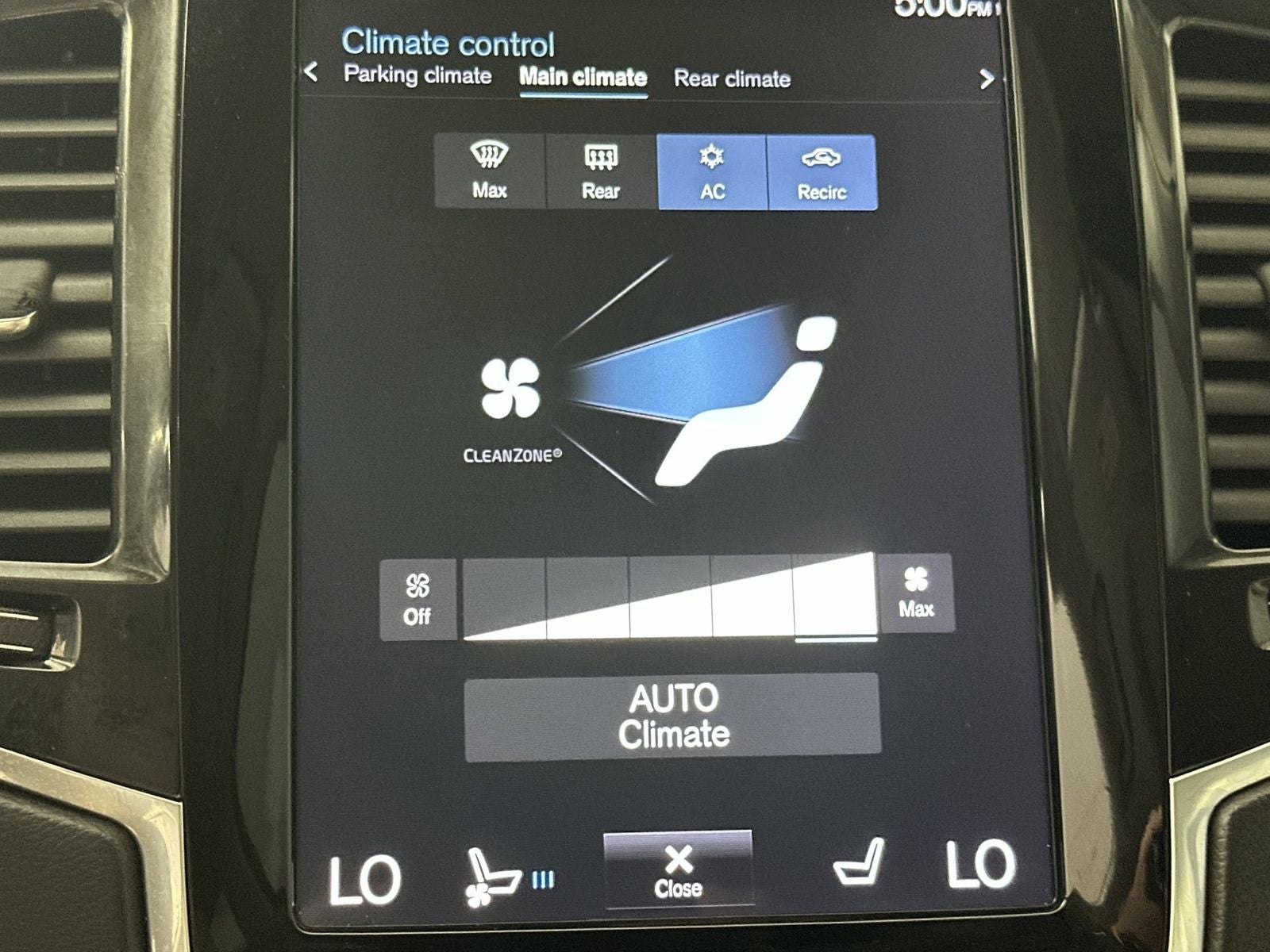 2019 Volvo XC90 T6 Inscription