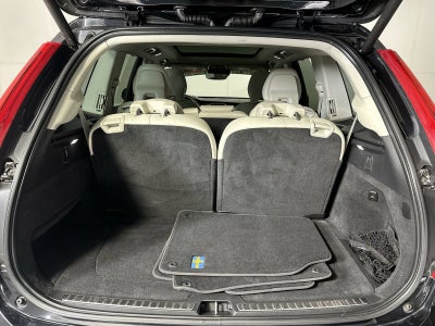 2019 Volvo XC90 T6 Inscription
