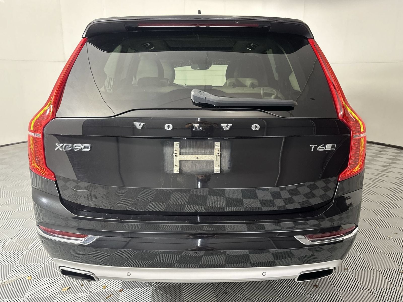 2019 Volvo XC90 T6 Inscription