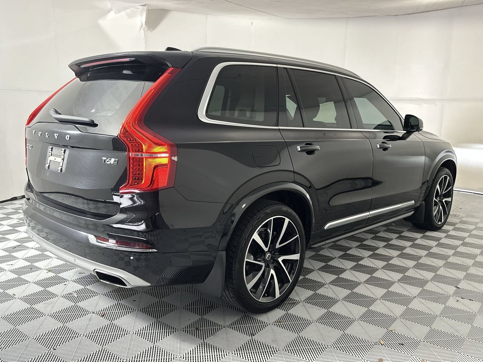 2019 Volvo XC90 T6 Inscription