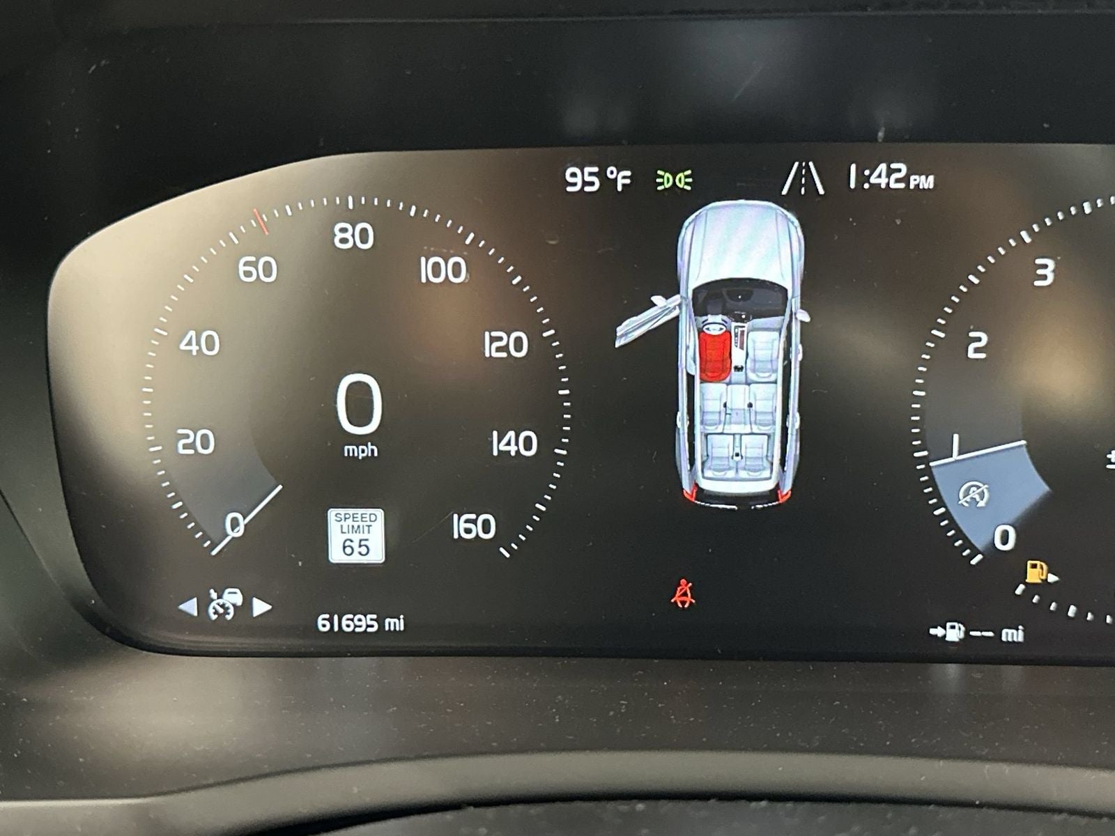 2019 Volvo XC90 T6 R-Design