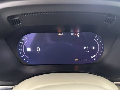 2023 Volvo XC60 B5 Ultimate Bright Theme