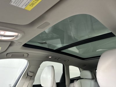 2023 Volvo XC60 B5 Ultimate Bright Theme
