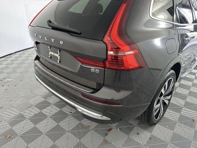 2023 Volvo XC60 B5 Ultimate Bright Theme