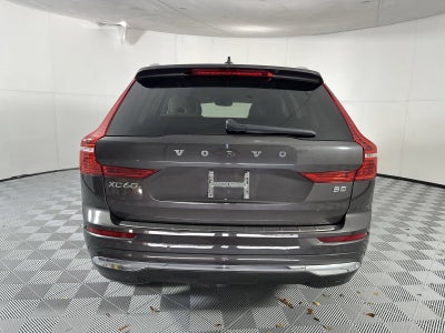 2023 Volvo XC60 B5 Ultimate Bright Theme