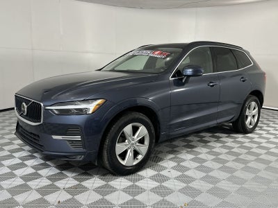 2022 Volvo XC60 B5 Momentum