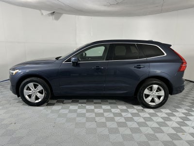2022 Volvo XC60 B5 Momentum