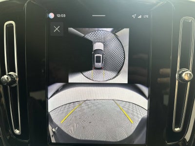 2026 Volvo XC40 B5 Plus