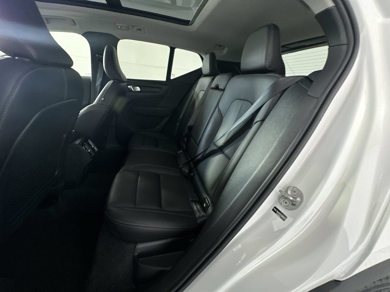 2026 Volvo XC40 B5 Plus