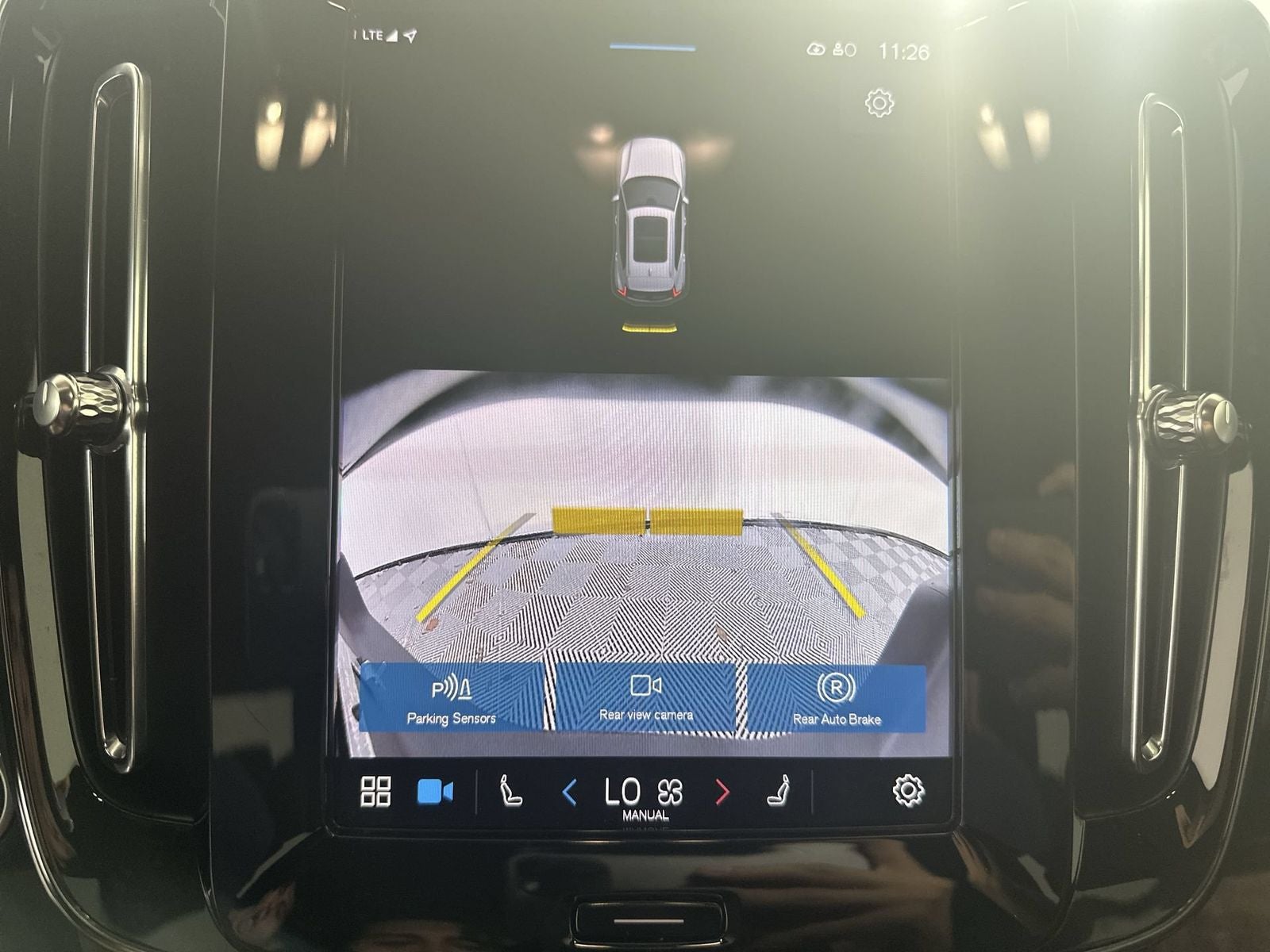 2024 Volvo XC40 B5 Core
