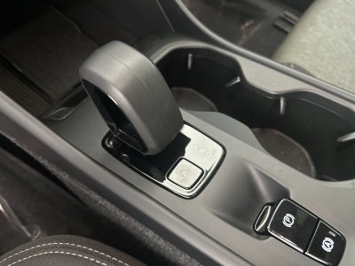 2024 Volvo XC40 B5 Core