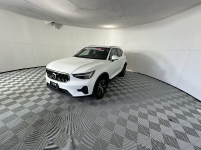2024 Volvo XC40 B5 Core