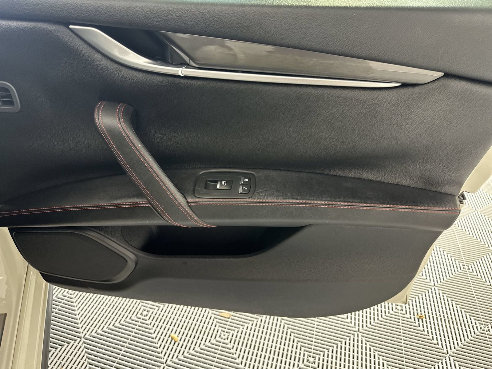 2018 Maserati Ghibli Base