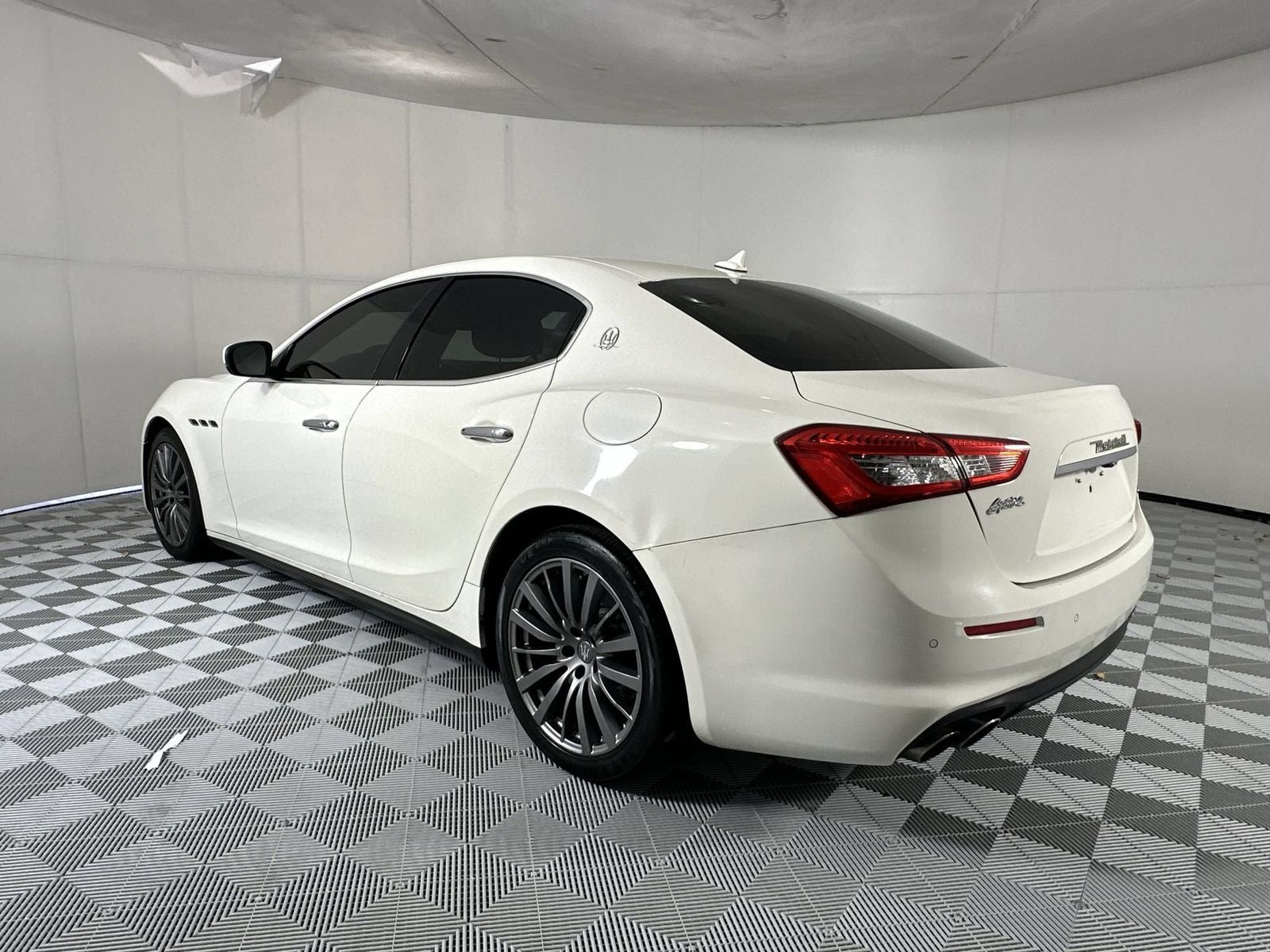 2018 Maserati Ghibli Base