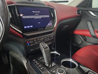 2022 Maserati Ghibli Modena
