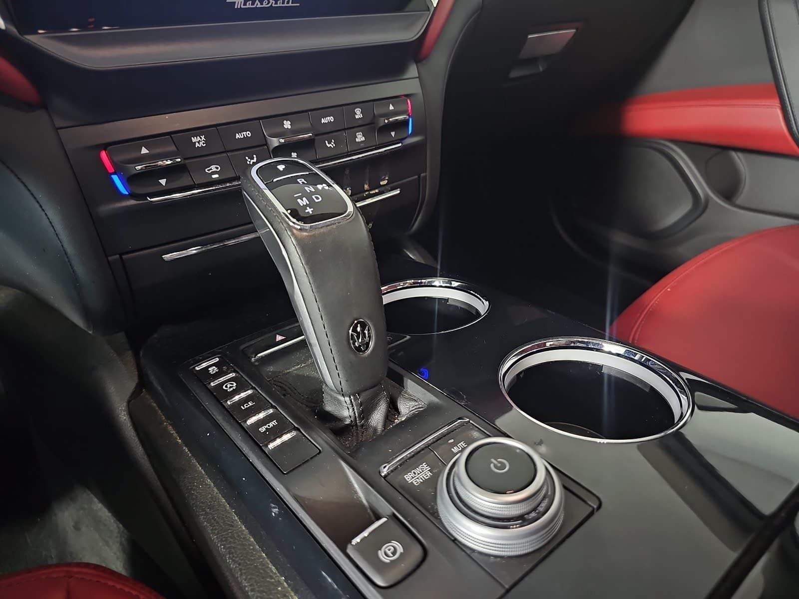 2022 Maserati Ghibli Modena