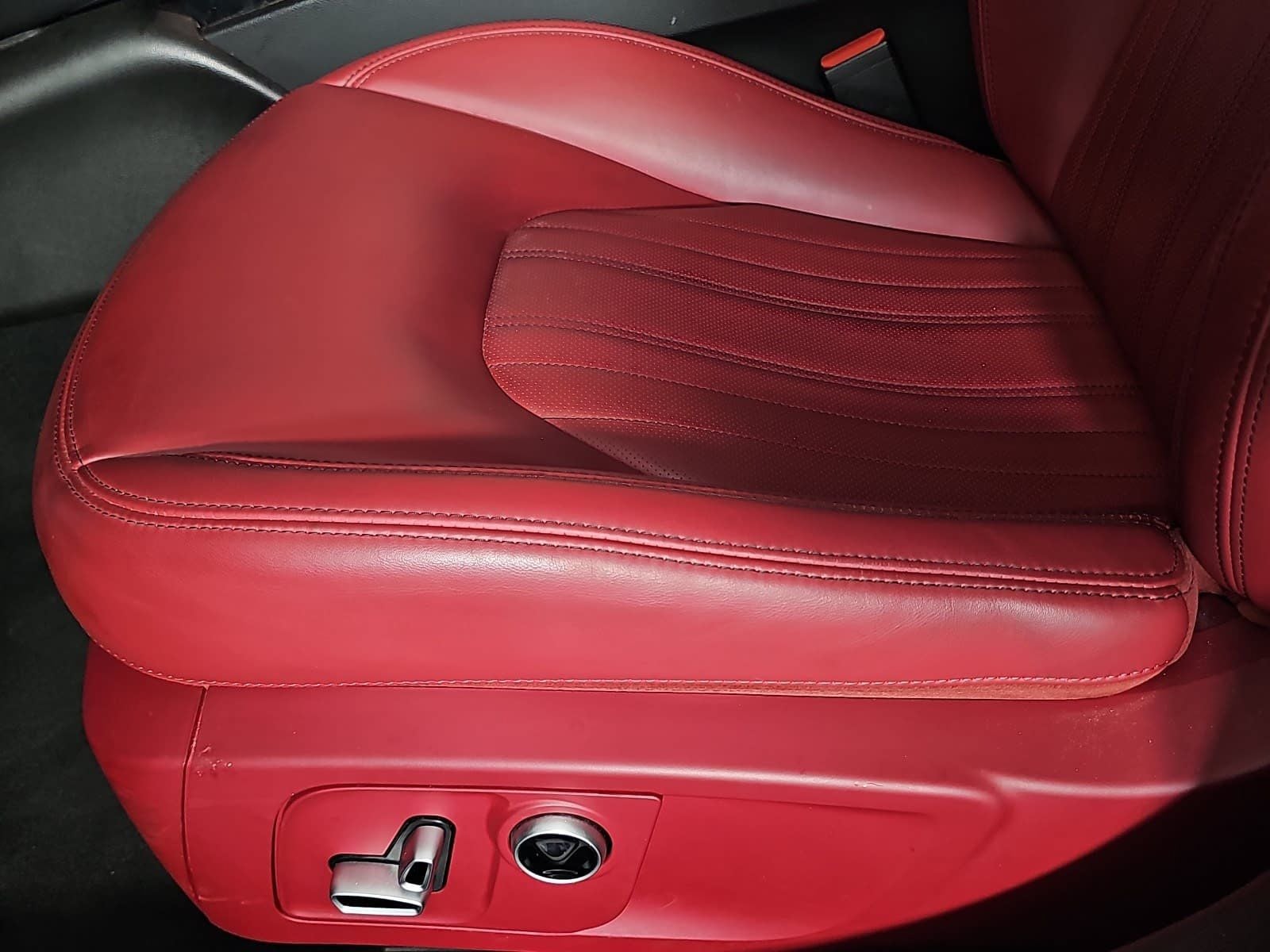 2022 Maserati Ghibli Modena