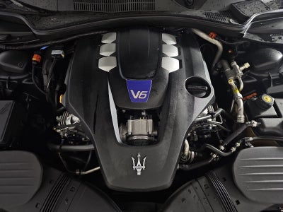 2022 Maserati Ghibli Modena