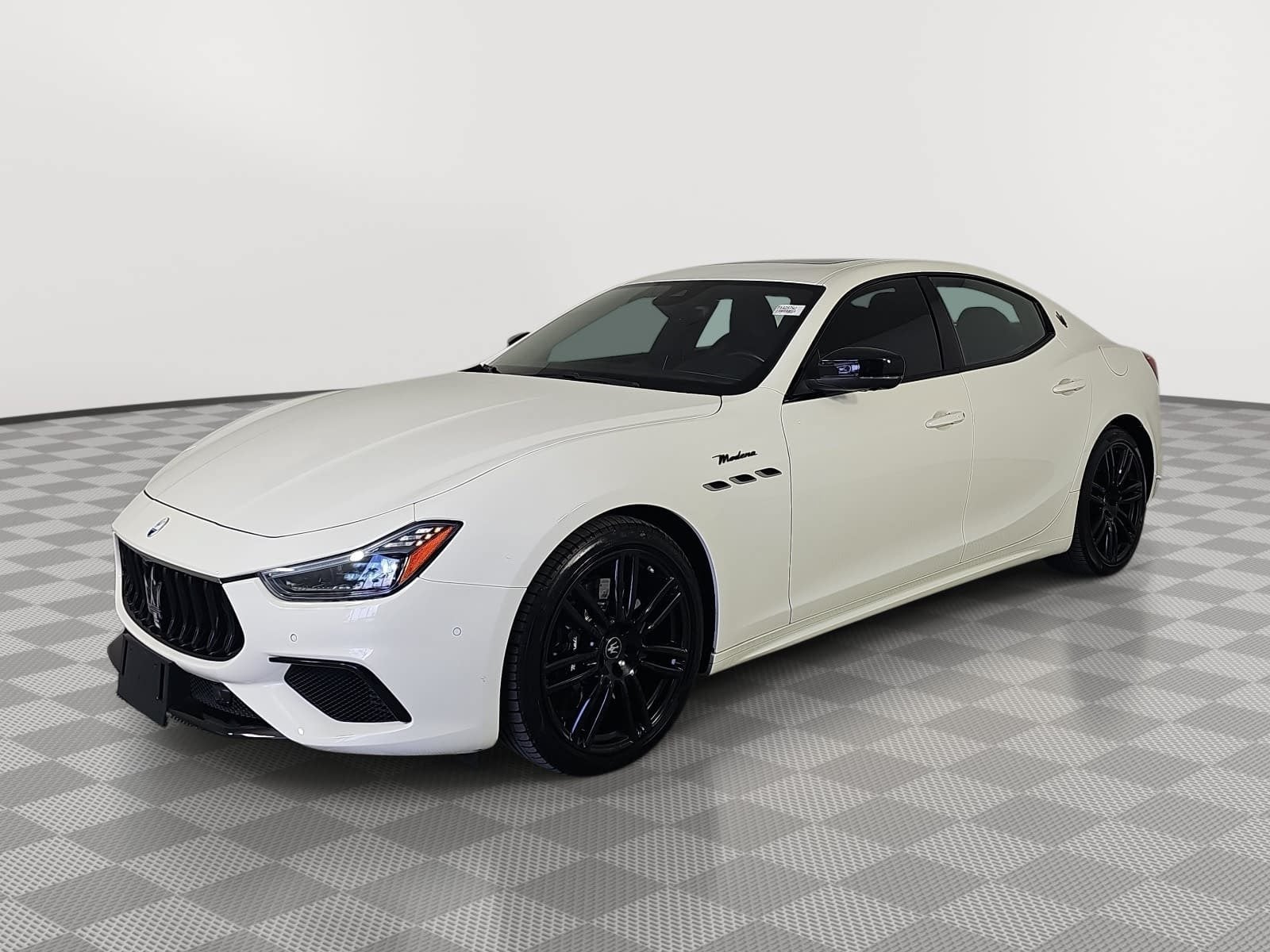2023 Maserati Ghibli Modena