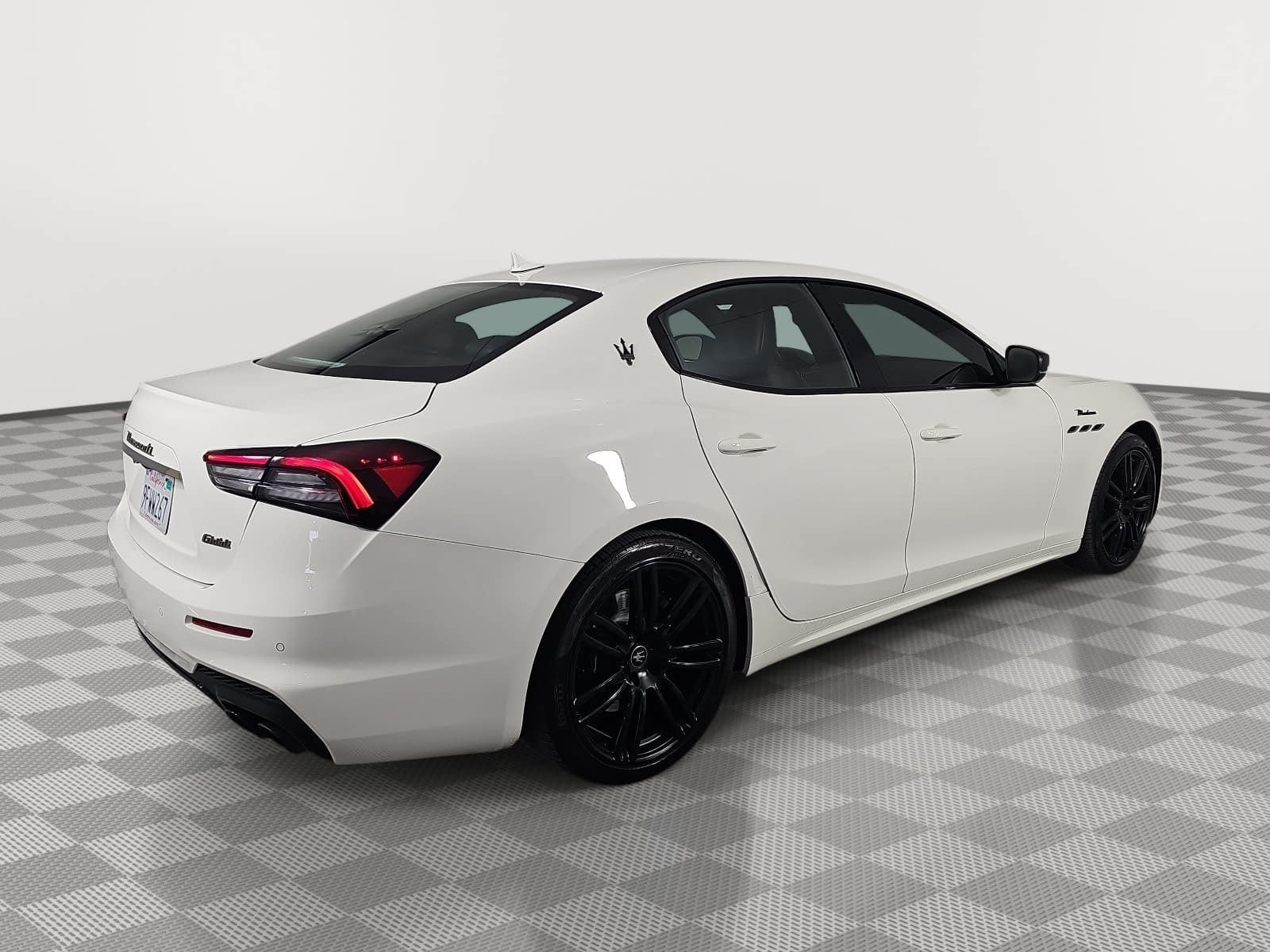 2023 Maserati Ghibli Modena