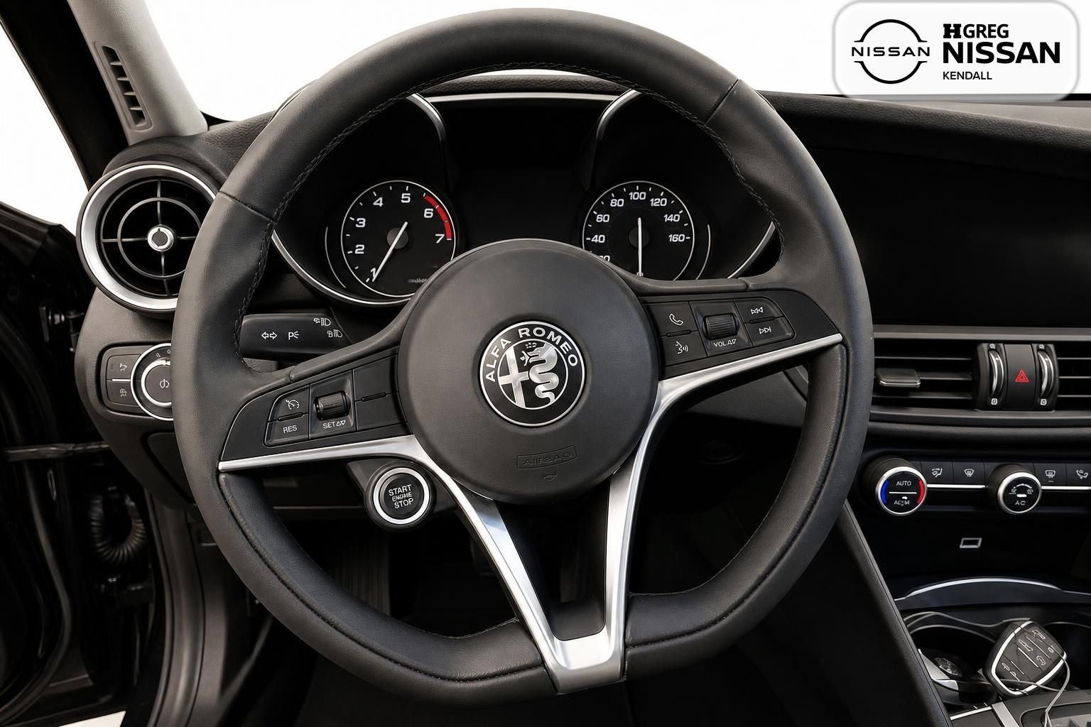 2018 Alfa Romeo Giulia Base